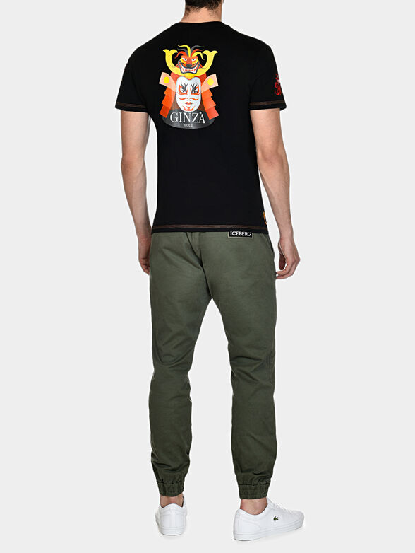 TS003 Black t-shirt with art details - 2