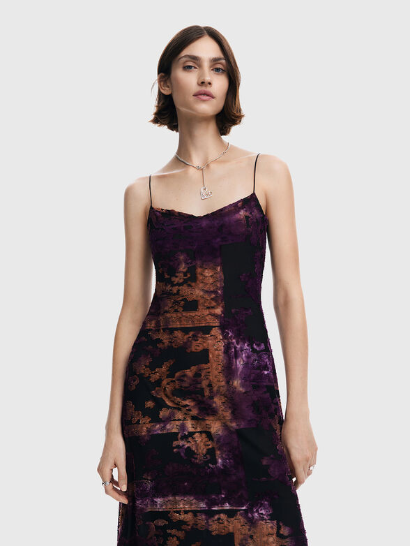 Dress with print and thin straps - 3
