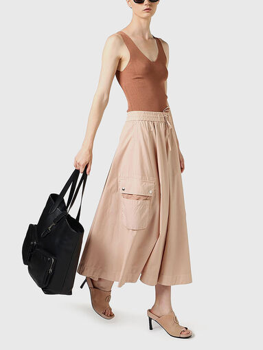 Midi skirt with accent pockets - 5