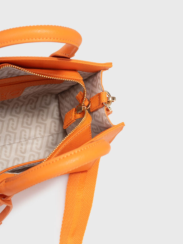 Small bag with embossed logo  - 6