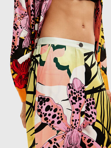 Pants with multicoloured print - 3
