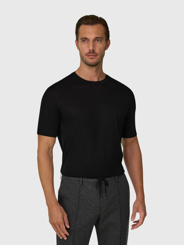 Black T-shirt with a round neckline - 1