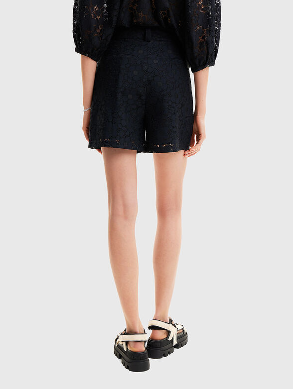 Black shorts with floral embroidery - 2