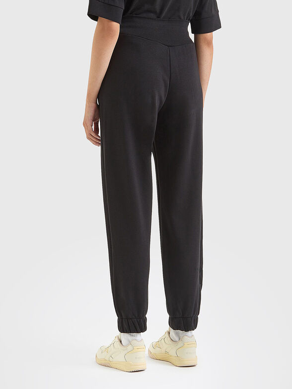 Sweatpants in black color - 2