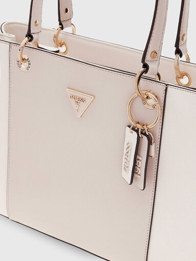 Big bag with triangular logo - 4