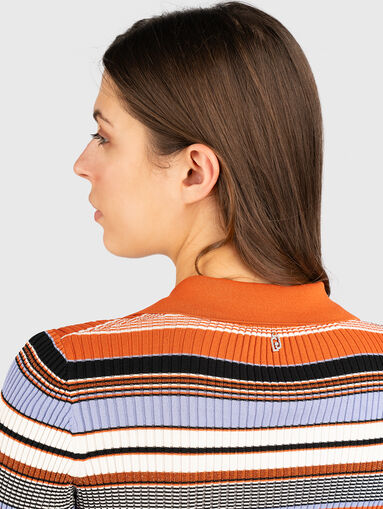 Cardigan with classic collar and buttons - 5