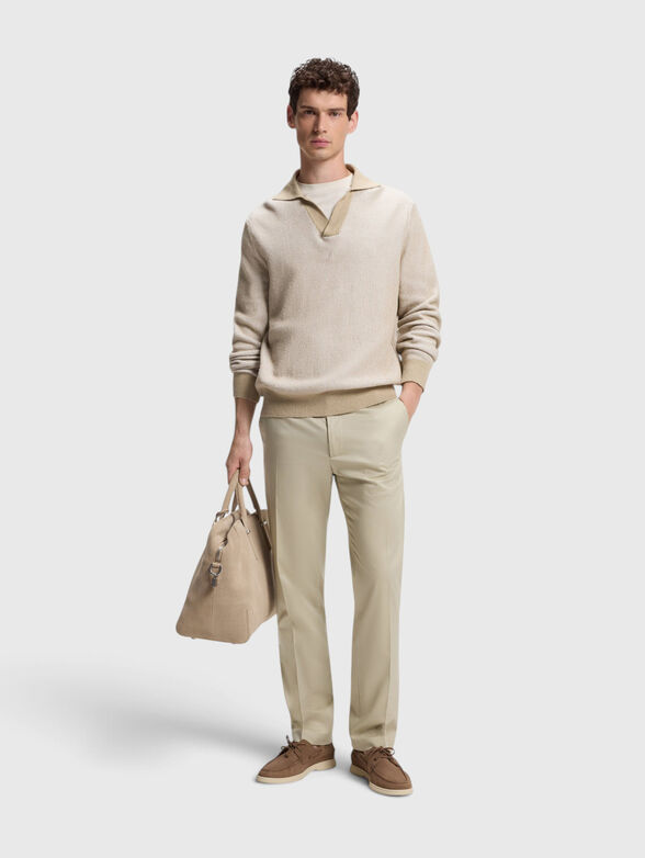 Beige trousers - 4