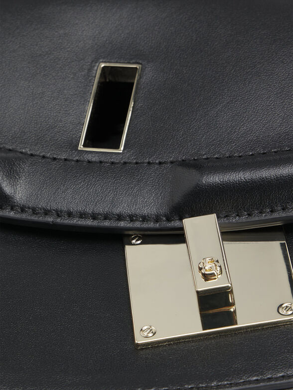 Leather bag with long strap - 5