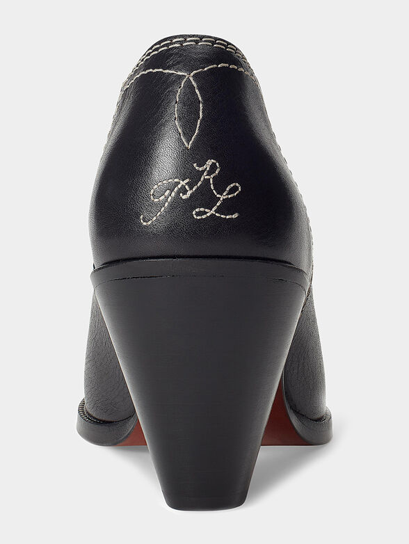 Cowboy boots - 2
