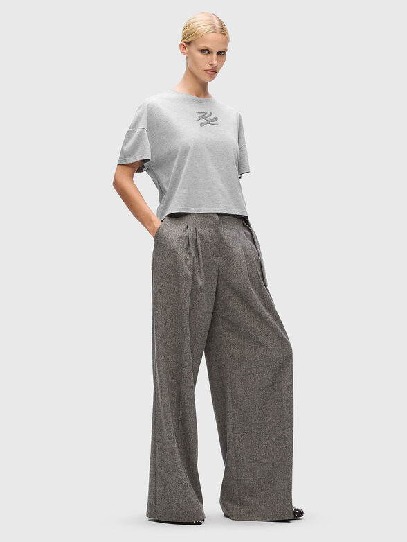 Cropped T-shirt with logo accent - 2