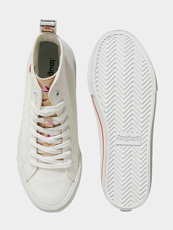 BETA high sneakers with heart embroidery - 4