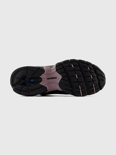 530 sports shoes with contrasting elements  - 3