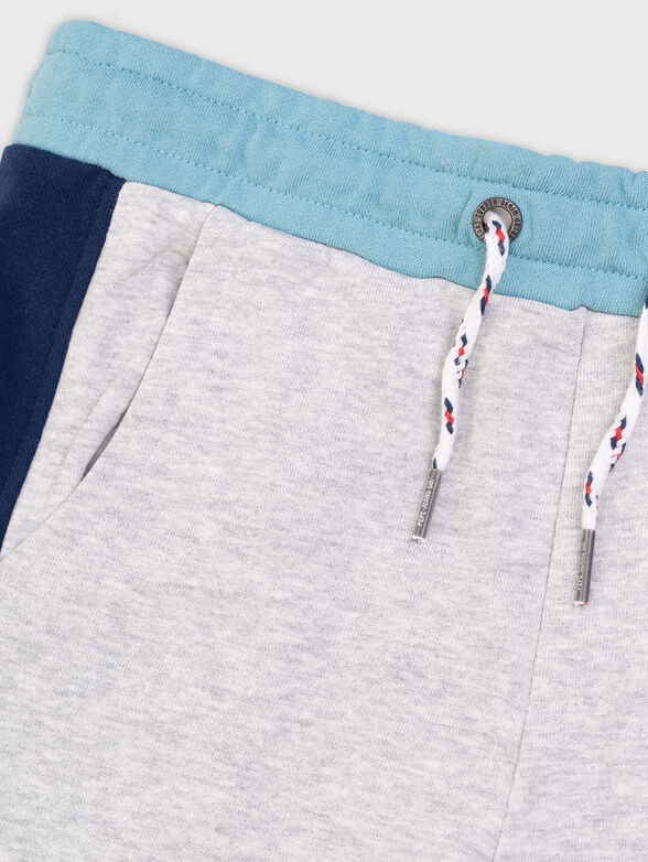 Grey sport shorts - 3