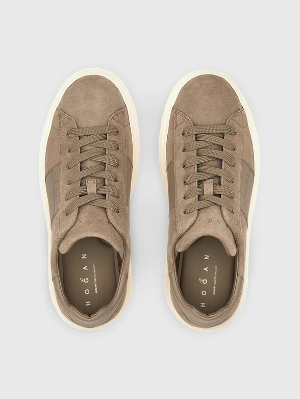 Suede sneakers with a logo - 6