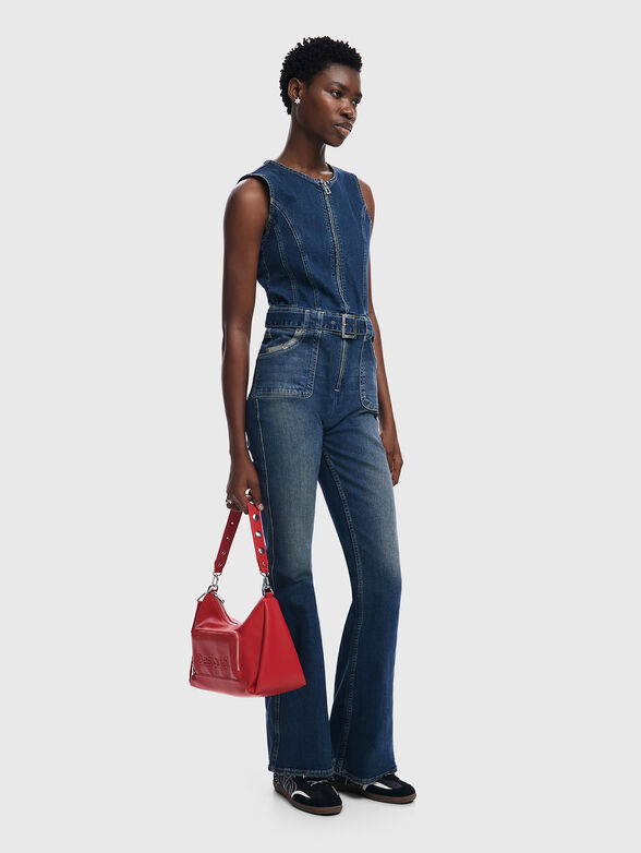 Red bag with embossed logo - 2