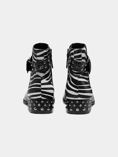 AELANIN Leather ankle boots with zebra print - 4