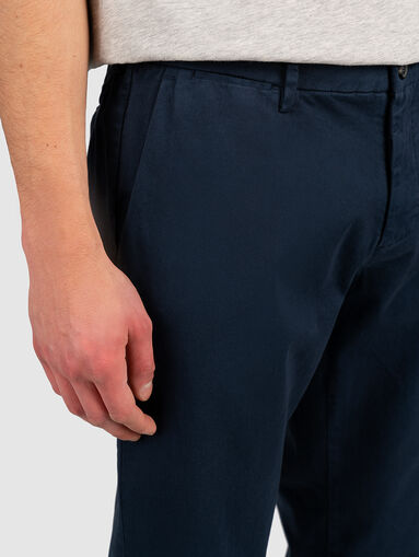 Trousers in blue color - 3