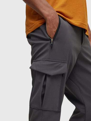 Grey pants with cargo pockets  - 3