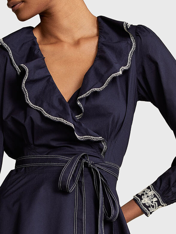 Cotton wrap blouse with embroideries - 4