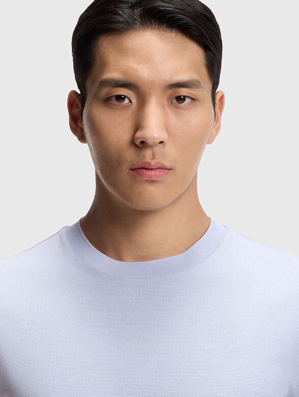 Light purple T-shirt with textured finish - 4