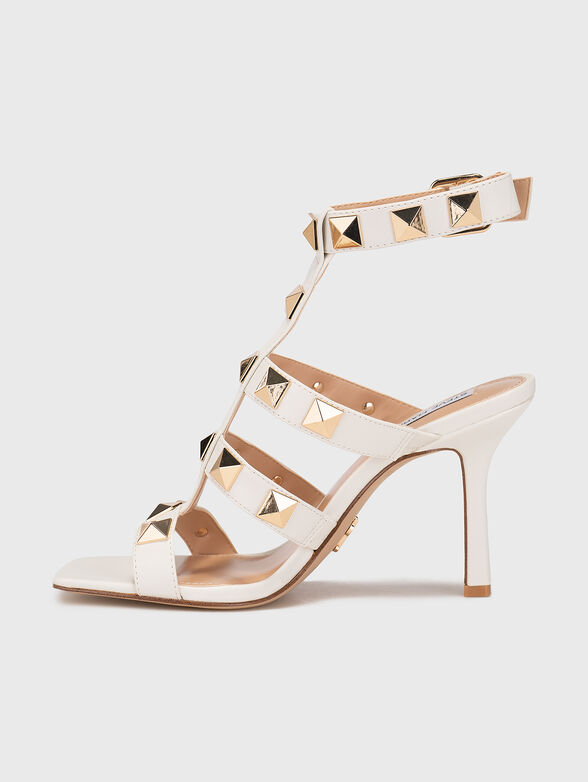 CAPRI sandals with eyelets in beige - 4