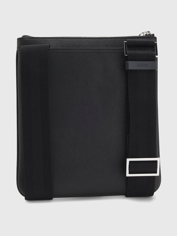 Black bag with a logo detail - 3
