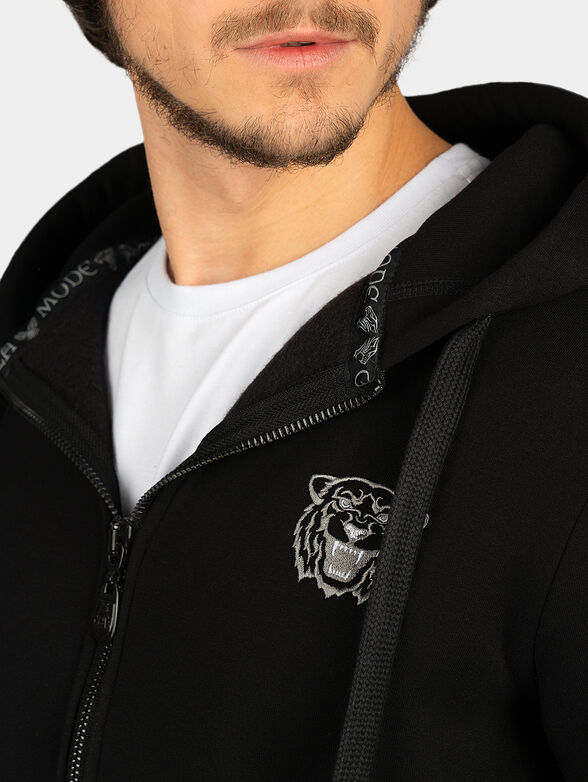 Sweatshirt with zip - 2