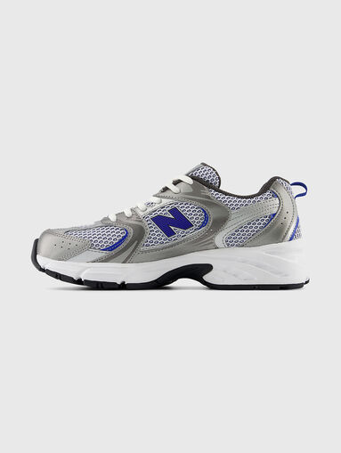 530 sports shoes with logo - 3