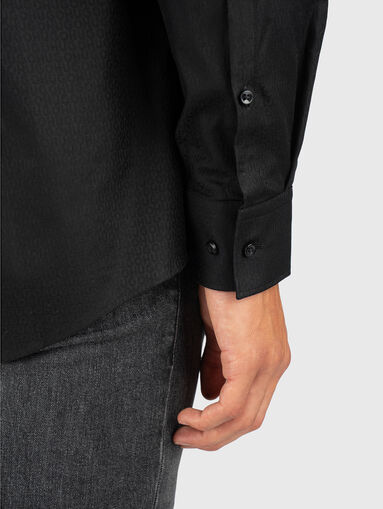 Cotton shirt with a monogram - 5