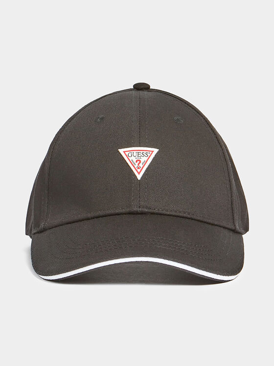 Черна шапка с триъгълно лого - 1