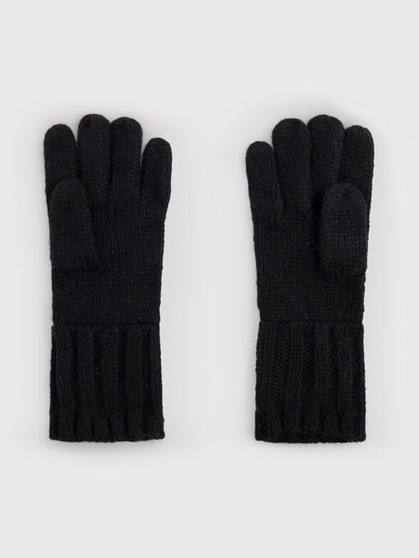 Black knitted gloves  - 2