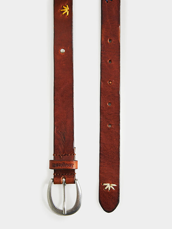 Belt with embroidered accents - 2