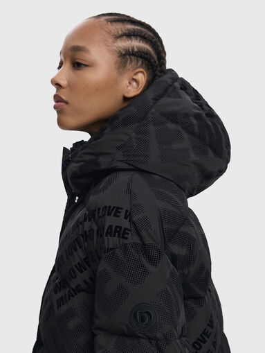 Padded jacket with removable hood - 5