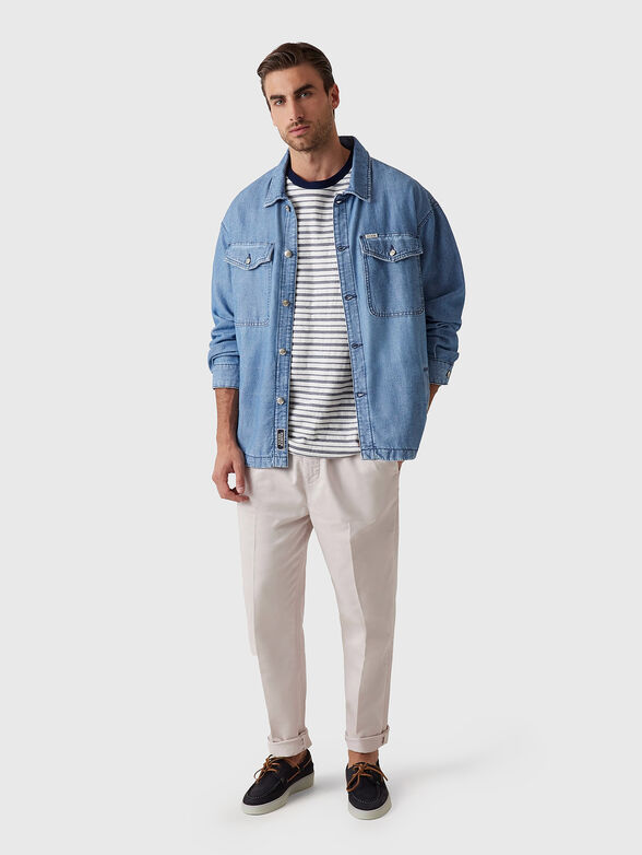 T-shirt with oval neckline and logo - 2