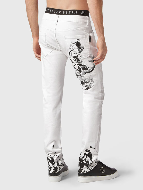 Blue slim jeans with contrasting print - 2