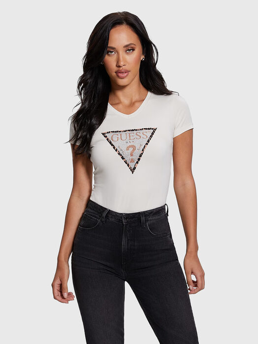 Black T-shirt with accent triangular logo
