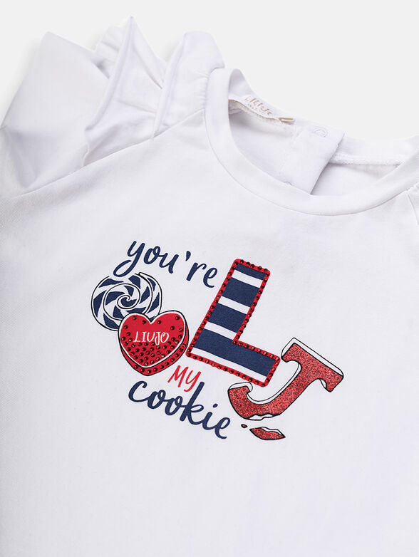 White T-shirt with accent sleeves - 3