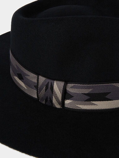 Black wool hat with brim - 4
