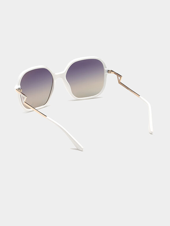 Square white sunglasses - 3