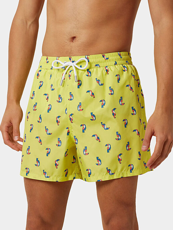 BALI BEACH CLUB swim trunks with toucan print - 1