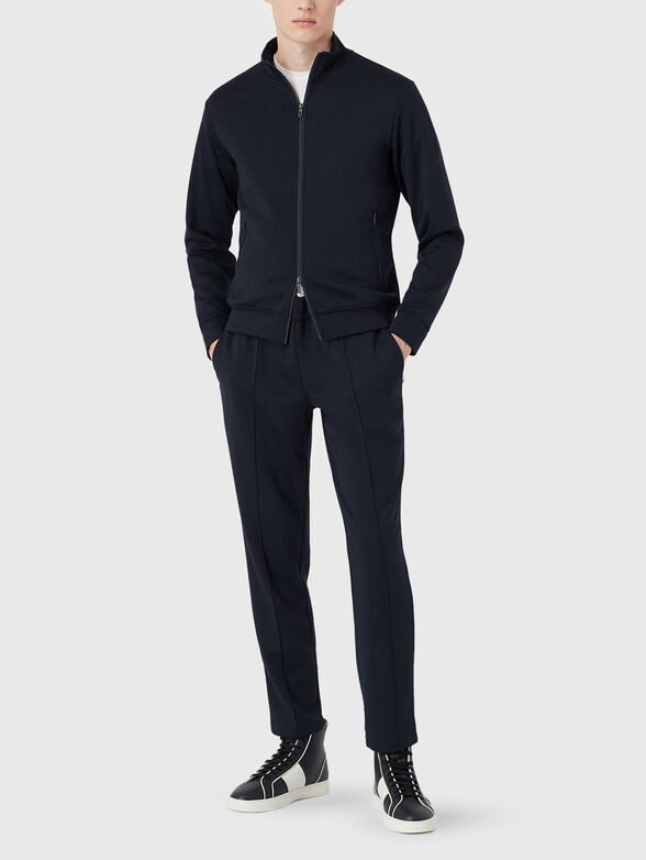 Sports trousers with logo - 4