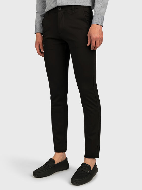 Слим панталон MYRON в черен цвят - 1