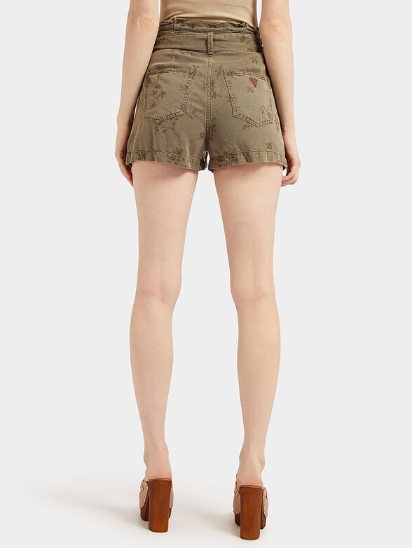 JANNA green shorts - 2