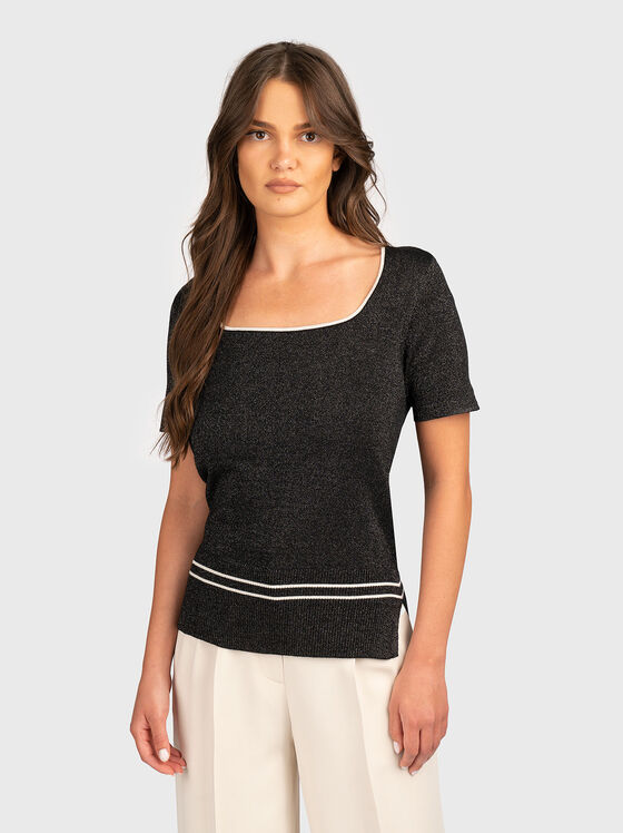 Blouse with side slits - 1