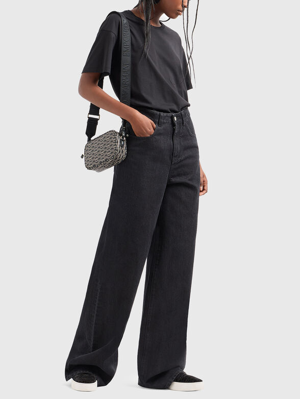 High waisted jeans with wide legs - 4