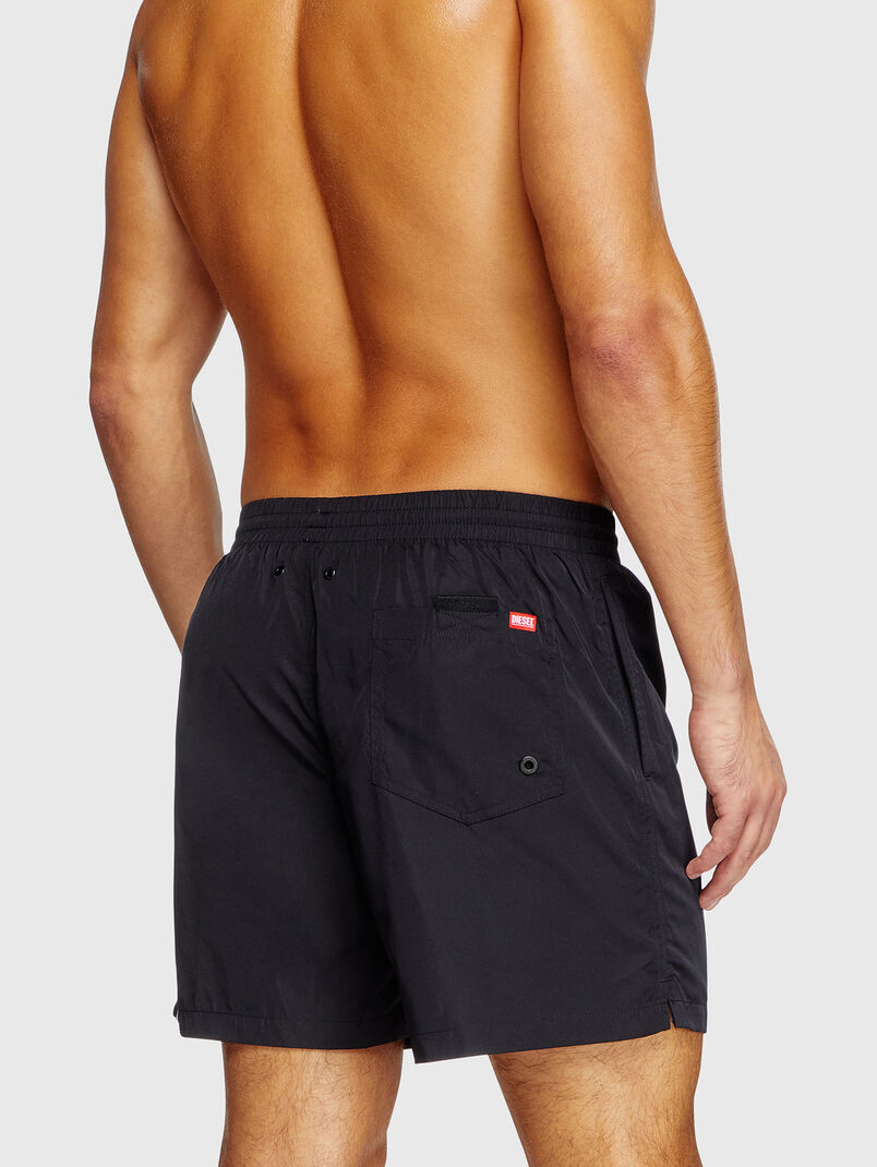 Beach shorts with logo accent - 3