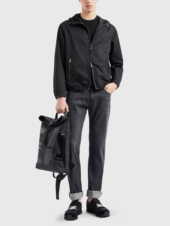 Cotton T-shirt with oval neckline in white - 2