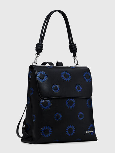 Black backpack with contrasting details - 3