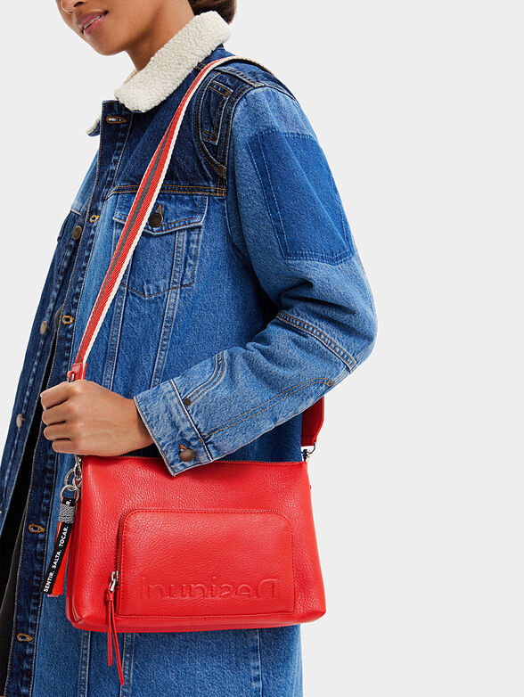 Black bag with embossed logo - 2