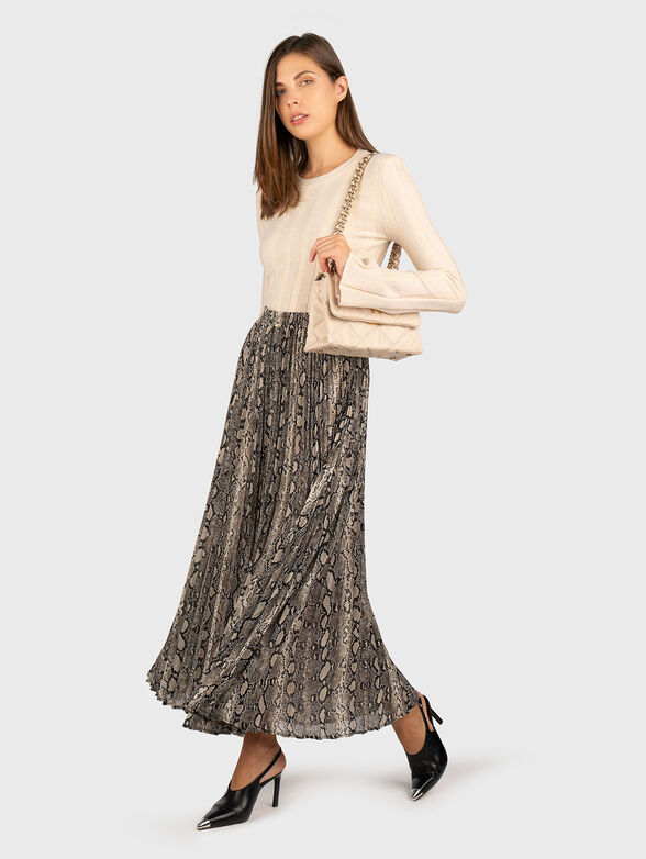 GEMMA wool blend sweater with accent sleeves - 2